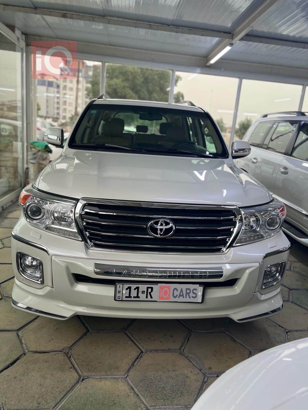 تويوتا لاندكروزر